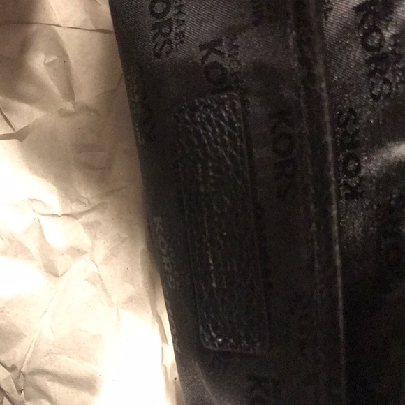 NWT Michael Kors black leather bag - Picture 5 of 5